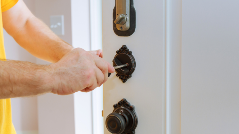 Locksmith in North Hollywood